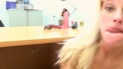 Дрючит русскую